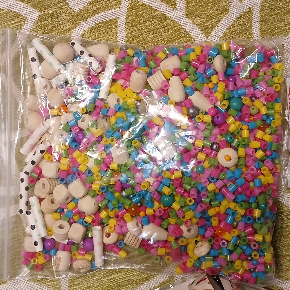 Colorful Bead and Sticker Set for Crafting - Picture 7 of 7